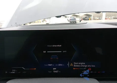 2024 BMW X7 xDrive40I из США, поврежденный, VIN 5UX23EM02R9T56450